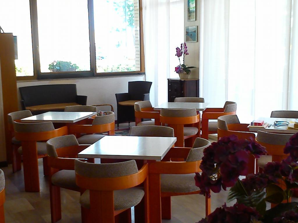 Hotel Darsena Cesenatico Εξωτερικό φωτογραφία