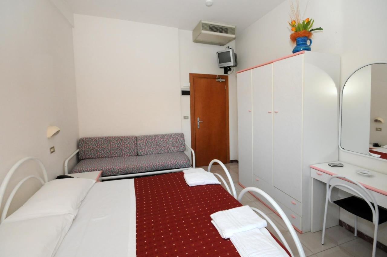 Hotel Darsena Cesenatico Εξωτερικό φωτογραφία